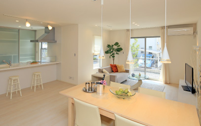 新築一式工事請負